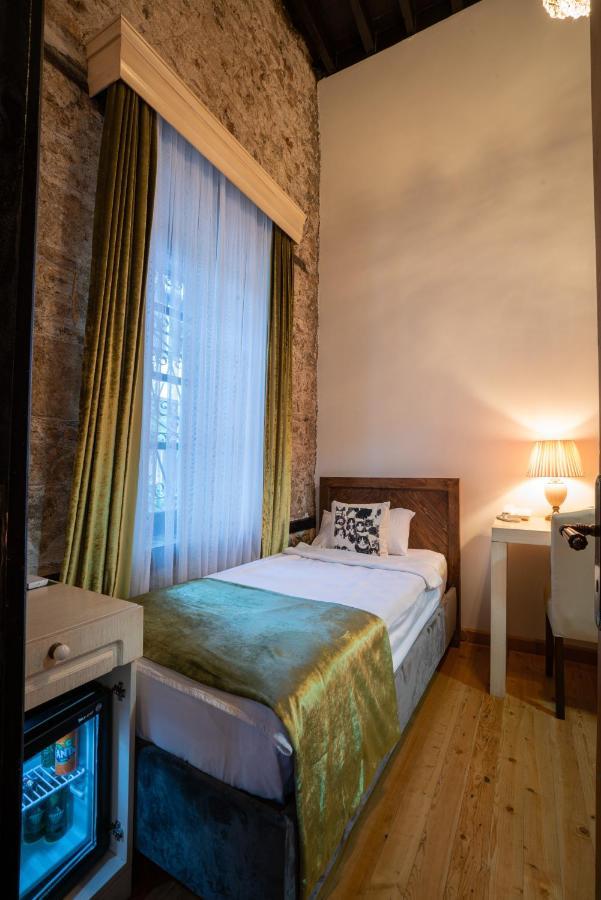 Cedrus Hotel 3*